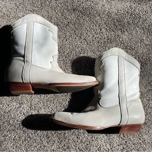 Frye Women’s boots